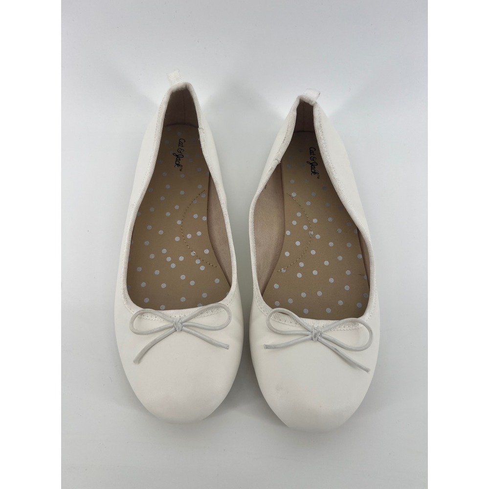 Cat & Jack Kids Size 3 White Ballet Flats Round Toe Bow Accent Slip On Shoes